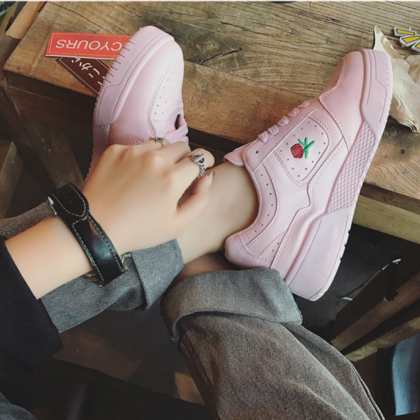Ulass Rose Sneakers ( 3 Colors )