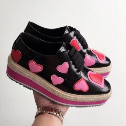 Heart Print Leather Skater Shoes