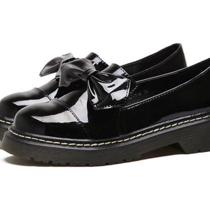 Ulass Vintage Bowknot Loafer Shoes