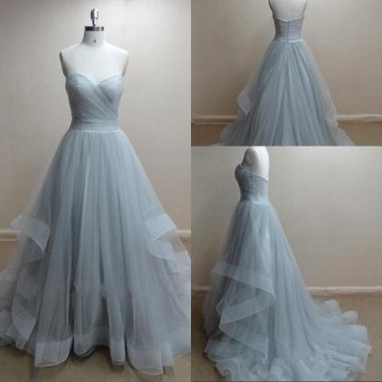 Ulass 2018 Grey Tulle Sweetheart Ball Gown Prom..