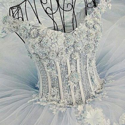 Ball Gown Off The Shoulder Lace Appliqued..