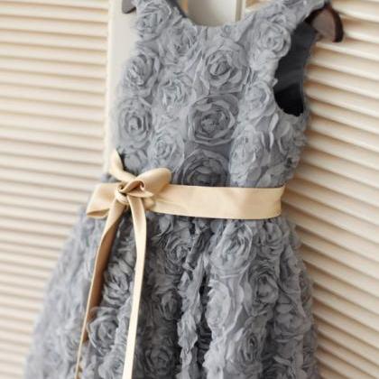 Ulass Gray Rosette Flower Girl Dress/champagne..