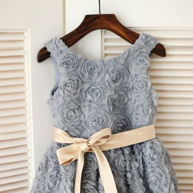 Ulass Gray Rosette Flower Girl Dress/champagne..