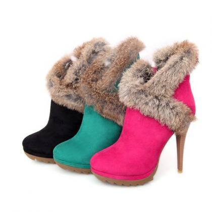 Ulass Women Boots Platform High Heels Winter Boots..