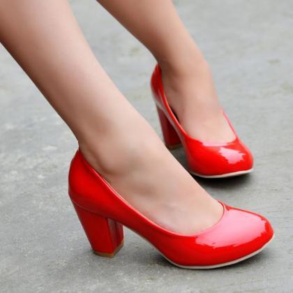 Rounded Toe Patent Leather Chunky Heel Pumps