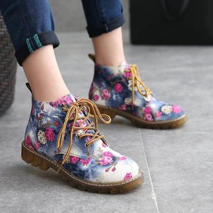 Retro Floral Printed Flat Ankle Boots
