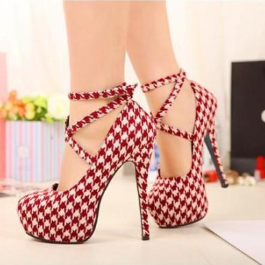 Houndstooth Printed Stiletto Pumps With Crisscross..