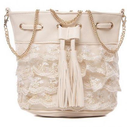 Tiered Lace Bucket Bag With Tassels
