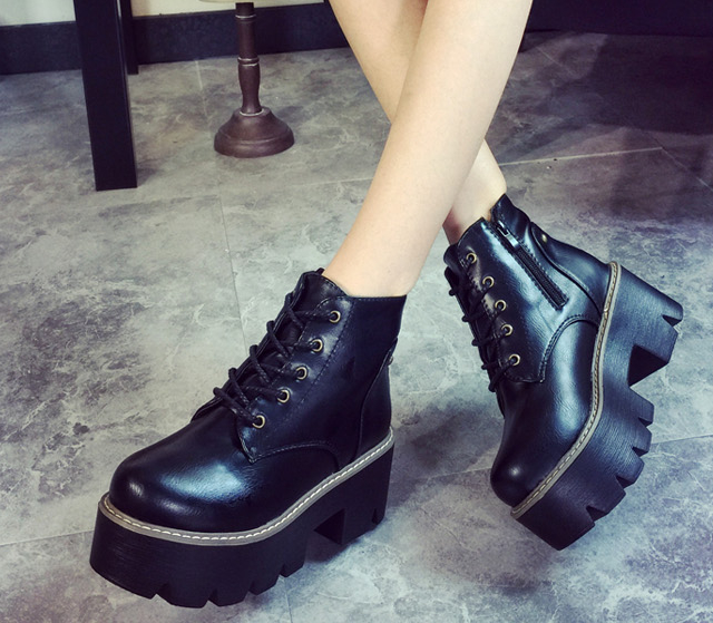 Leather Boots with Thick Cleated Platform and Side Zipper