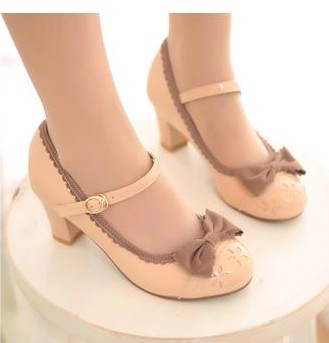 Ulass Retro Lovely Beige Bow Shoes