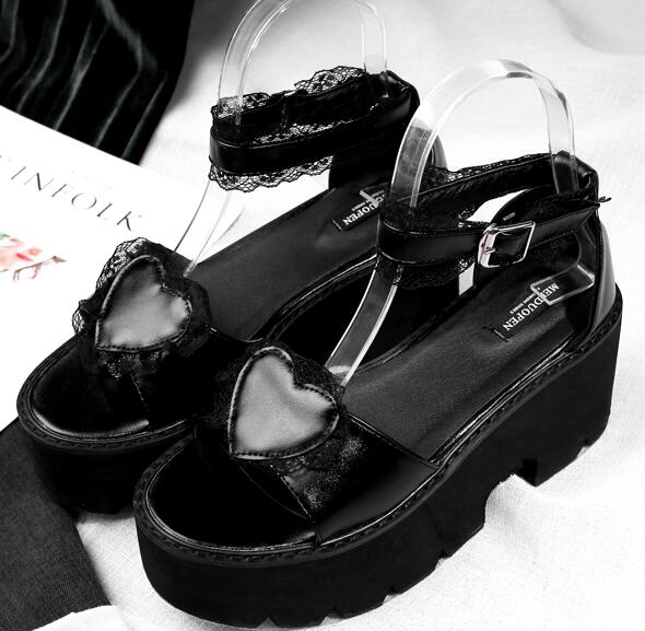 Ulass Lolita Black Lacy Heart Platform Sandals