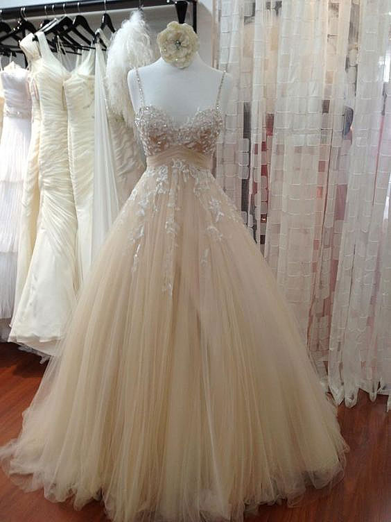 A-line Deep-v Prom Dresses,sweep Train Satin Prom Dress, Tulle Prom Dress, Evening Gowns