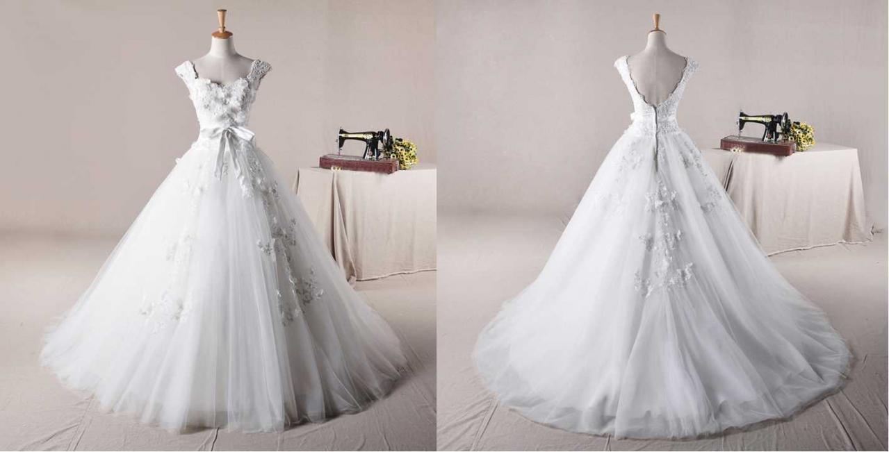 Straps Ball Gown Net Charming Wedding Wedding Dress Bridal Dress Gown Wedding Gown Bridal Gown Lace Bridal Dress