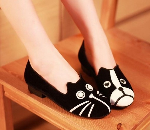 Cute Black Cat And Dog Velvet Block Heel Flats