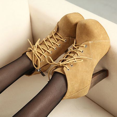 Ulass Chic Suede Lace Up High Heel Boots