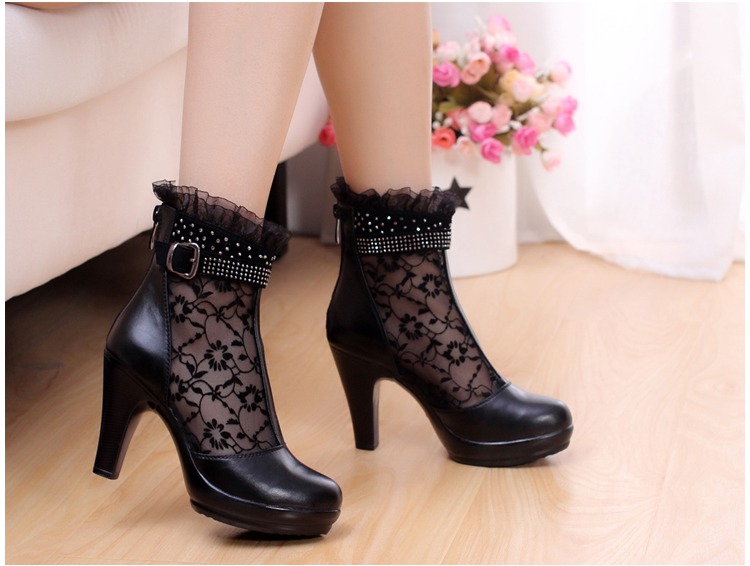 Ulass Women Summer 2016 Ankle Boots For Women Black Ankle Womens Boots Genuine Leather Lace Autumn Spring High Heel Boots St-026