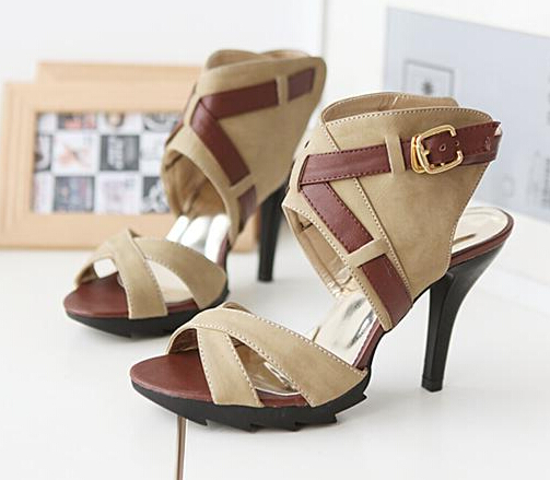 Ulass Big Size 34-43 Factory Sell Summer Gladiator High Heels Lady Sandals Peep Toe Women Dress Evening Shoes Pumps Black Brown St-035