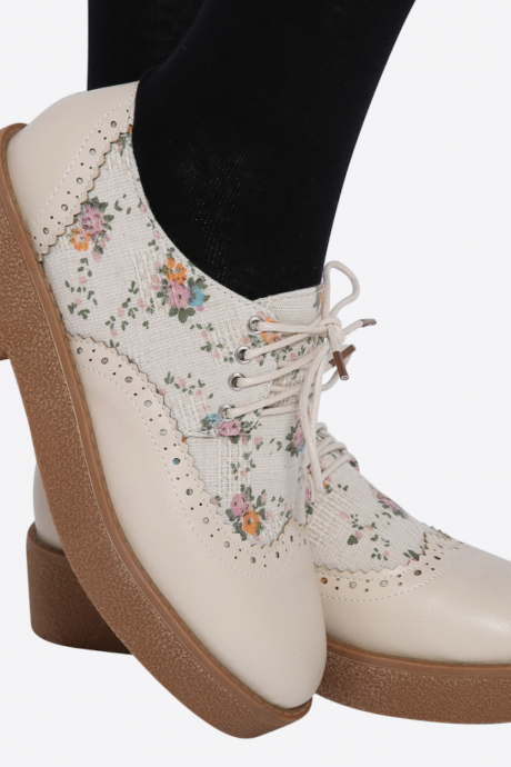 Ulass Retro Vintage Oxford Floral Shoes