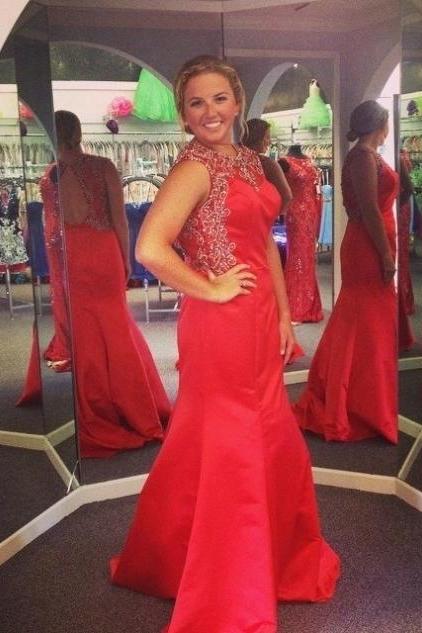 Ulass Charming Prom Dress, Sexy Prom Dress, Long Evening Dress,Prom Dresses Red Beading Round Neck Mermaid Satin Dress