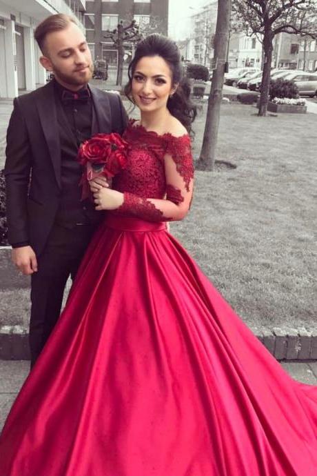 Ulass Elegant A Line Off Shoulder Long Sleeves Red Lace Satin Evening Formal Dress A-Line Prom Dresses Wedding dress