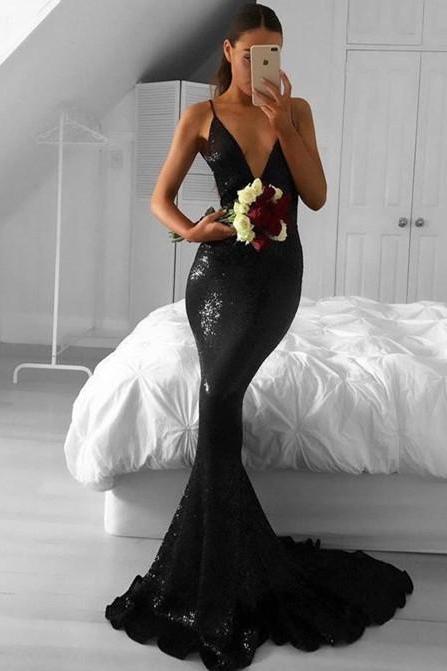 Prom Dresses 2018 Black Sequined Sexy Mermaid V-neck Sweep-train Prom Dresses