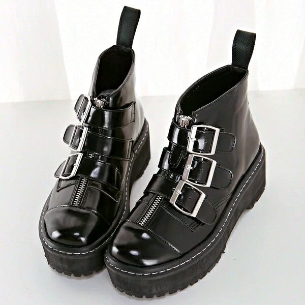 Love Buckle Martin Boots Deerskin Buckle Harajuku Short Boots main image 0